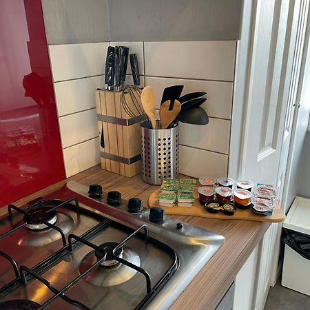 Top Floor 1 Bedroom Apartment With Views Over لندن المظهر الخارجي الصورة