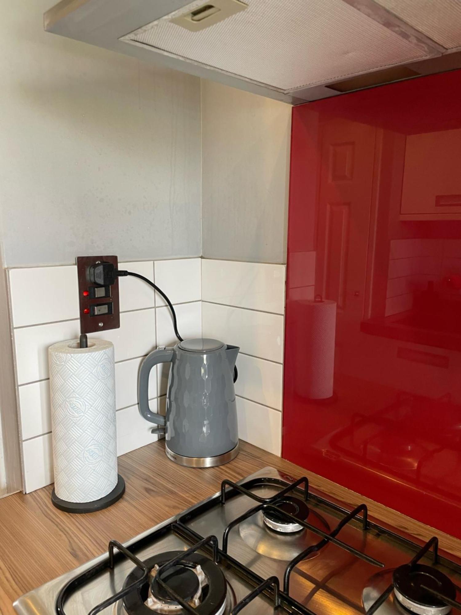 Top Floor 1 Bedroom Apartment With Views Over لندن المظهر الخارجي الصورة